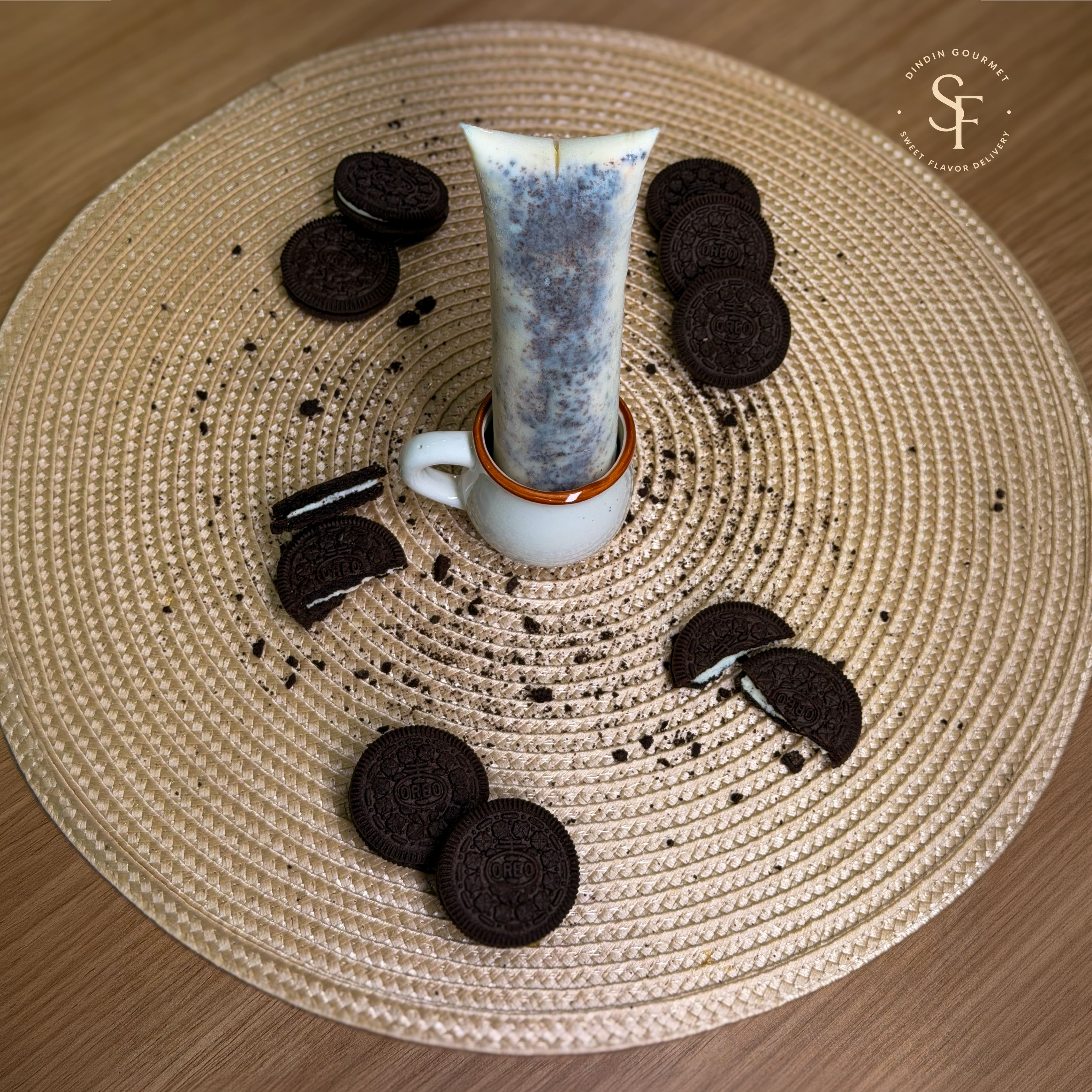 NINHO COM OREO 